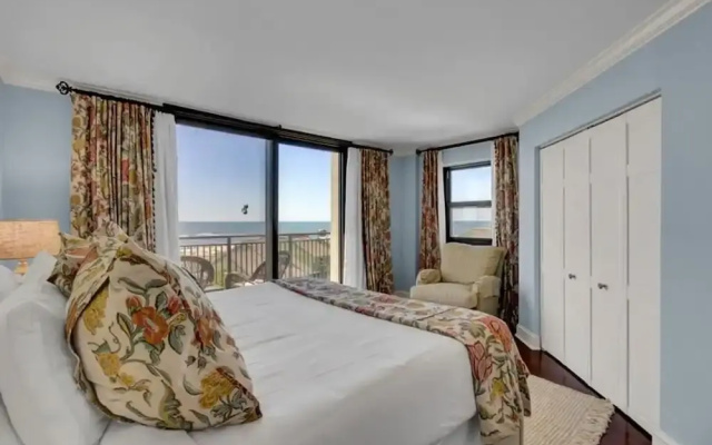 Shipwatch 408a by Wild Dunes, Oceanfront Condo