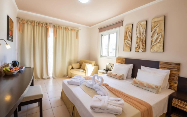 Nereides Hotel