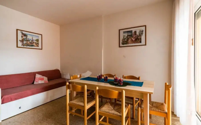 Bright Flat Just Steps From Bibione Beach