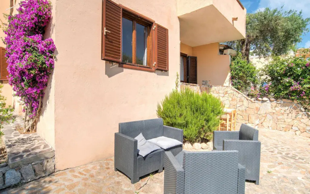 Serene Apartment in Marinella Near Beach