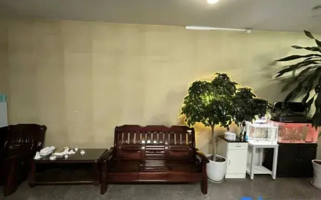 Qingjie Hostel