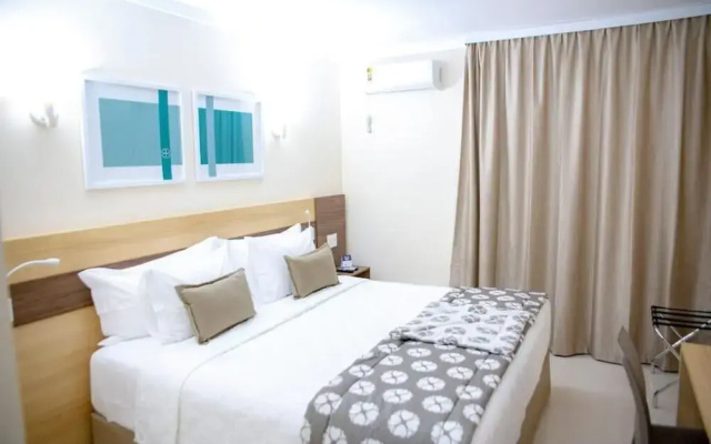 House Inn Hotel