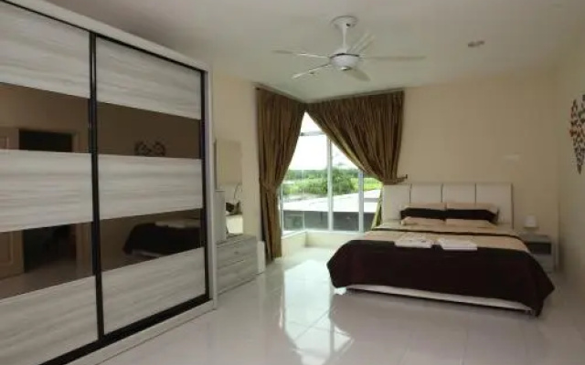 D’Resort Home Stay
