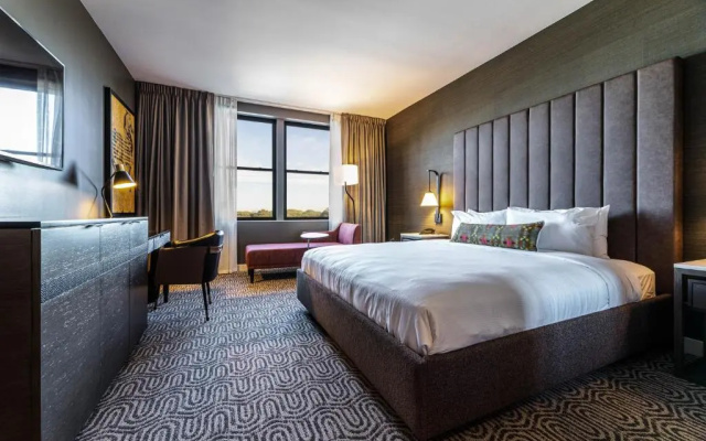 Hotel Vin, Grapevine, Autograph Collection