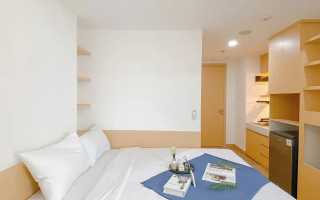 Studio Furnished At Pollux Chadstone Apartment