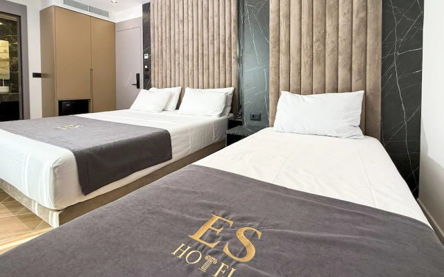 ES Hotel