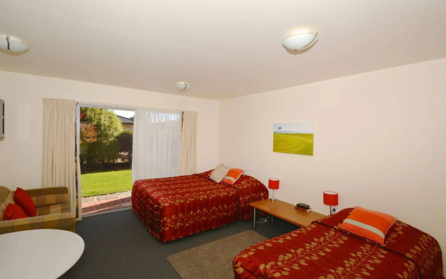 Greens Motel