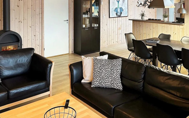 10 Person Holiday Home in Lokken