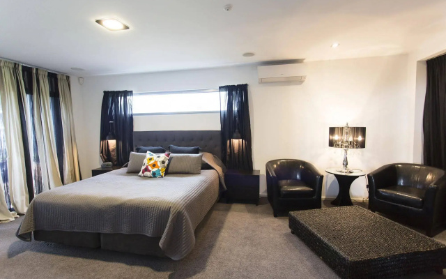 Starhaven Retreat