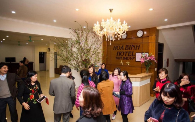 Hoa Binh Tam Dao Hotel