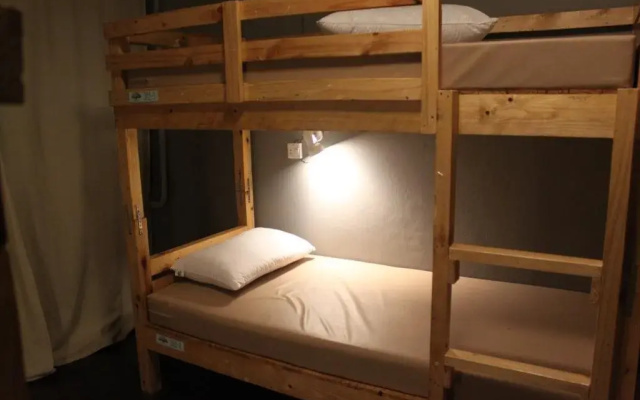 Deng Ba Hostel