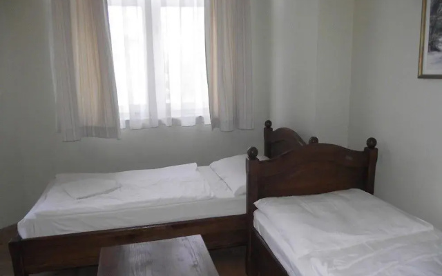 Pater Apartments