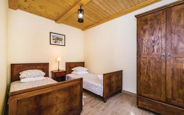 Awesome Home in Pridraga With Wifi and 3 Bedrooms