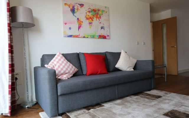 Modern One Bed City Centre Apartment in Southside