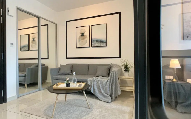 Almas Suites By Iconic Bliss