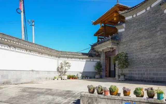 Yuman Hot Spring Homestay (Dongshan Wenquan Village)