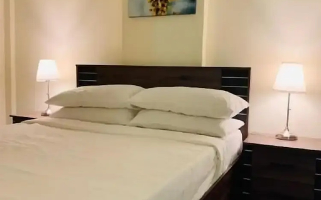 Chelsea Gardens Apartment