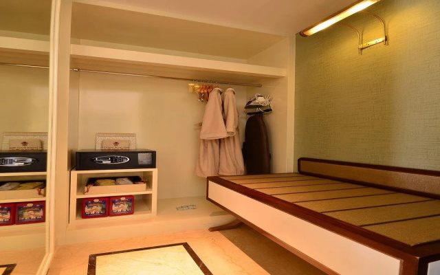 Urban Island Hotel Shanghai