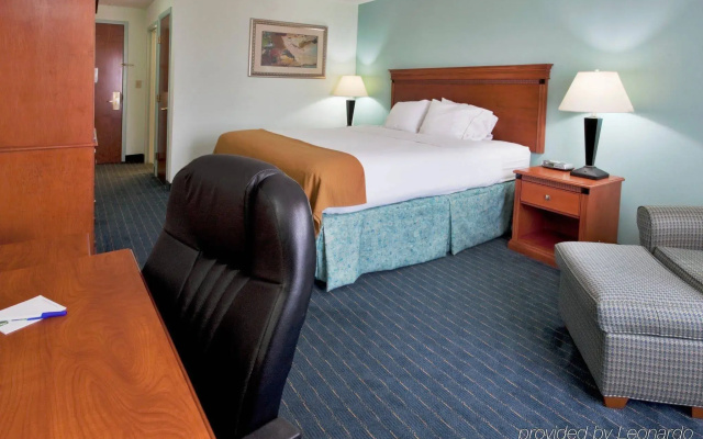 Holiday Inn Express Hotel & Suites Lake Okeechobee by IHG