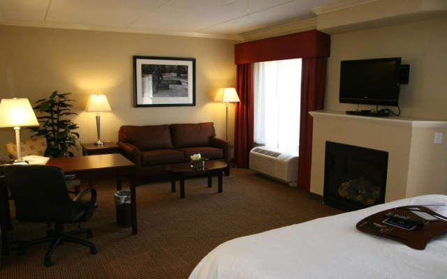 Hampton Inn & Suites Lanett-I-85
