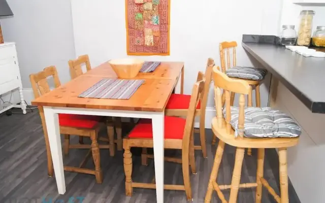 Copland Road Apartment