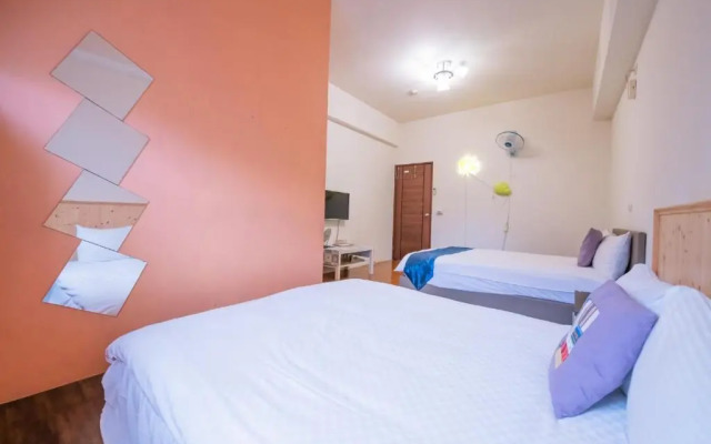 Happiness Hanada B&B