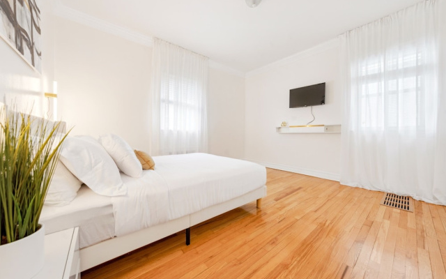 Spacious 3BR Luxe Escape near NYC