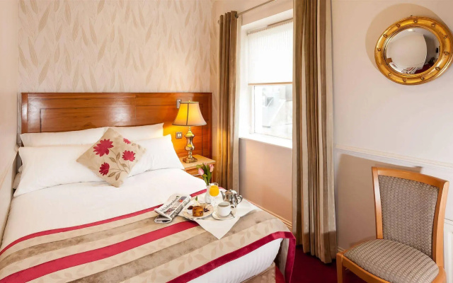 Clew Bay Hotel