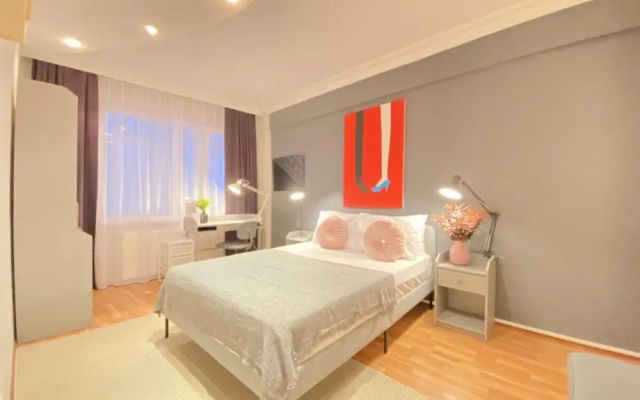 Missafir Exclusive and Central Flat in Nisantasi