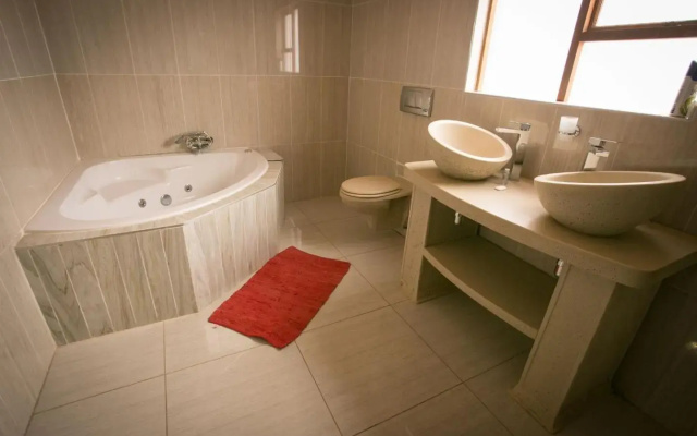 Ein Gedi Premier Lodge