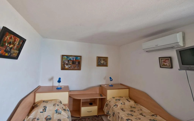 Guest House Doctors House