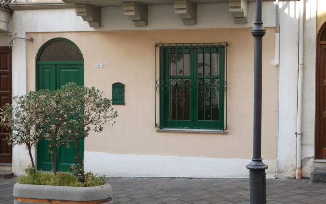 Via Giuseppe Garibaldi 115