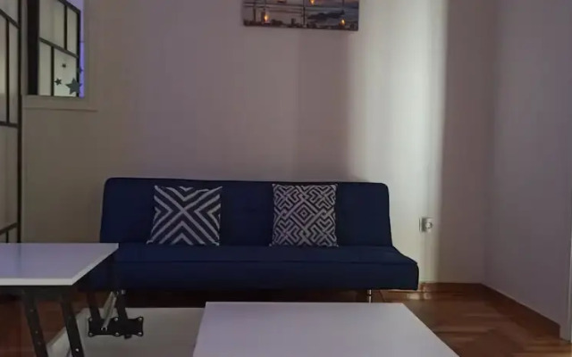 2 Bed Flat - Sleeps 5 - Parking - Wifi