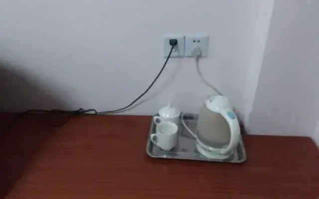 Shanghai Jianhong Hotel