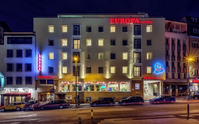 Отель CityClass Hotel Europa am Dom Германия, Кёльн - 1 отзыв об отеле, цены и фото номеров - забронировать отель CityClass Hotel Europa am Dom онлайн вид на фасад