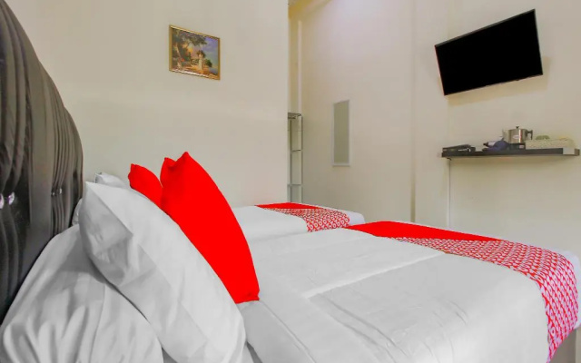OYO 90063 Silver Homestay Syariah