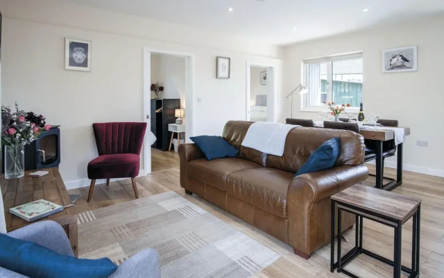 Skomer Lodge - 2 Bedroom Lodge - Manorbier