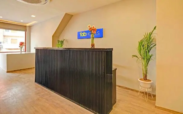 FabHotel Karol