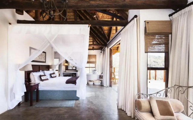 Esiweni Luxury Safari Lodge
