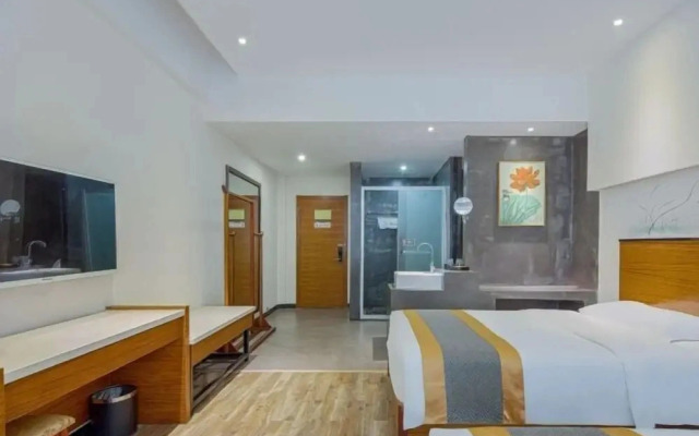 Jinshang Themed Hotel