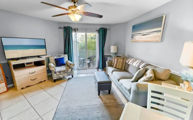 Gulf View #229 by Destin Getaways