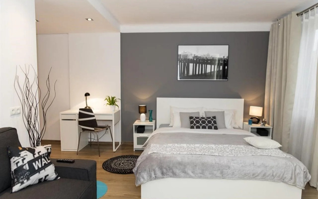 Warsawrent Apartments Centralna