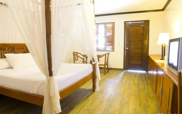 Real Maris Resort and Hotel