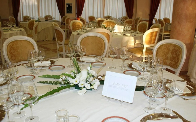 Отель Nettuno Palace