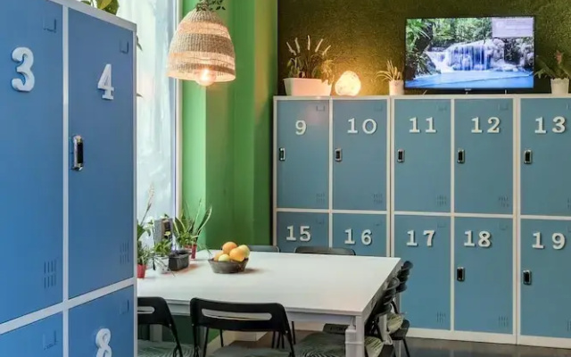 Oxygen Hostel