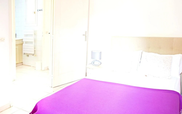 Apartment With one Bedroom in Canet-en-roussillon, With Pool Access an
