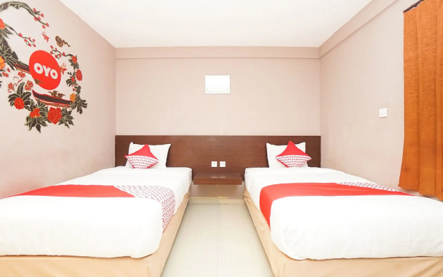Hotel O Siwalankerto Near Surabaya Carnival