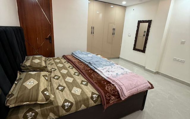 Stella Homestay- Near Yashoobhomi