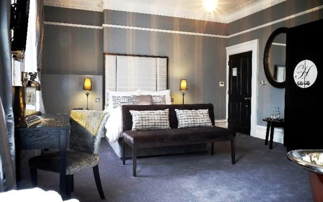Paddocks House