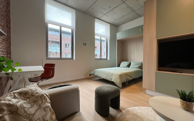 Bright Apartment in Bree With Terrace